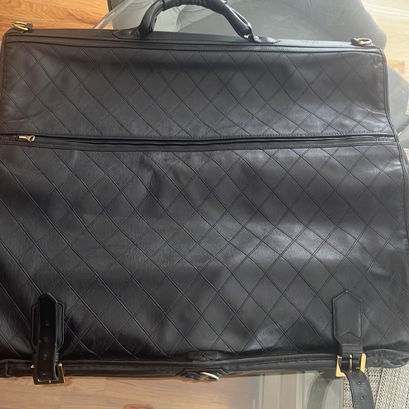 $10K CHANEL LEATHER TRAVEL GARMENT - RARE COLLECTOR VINTAGE - Picture 4 of 16